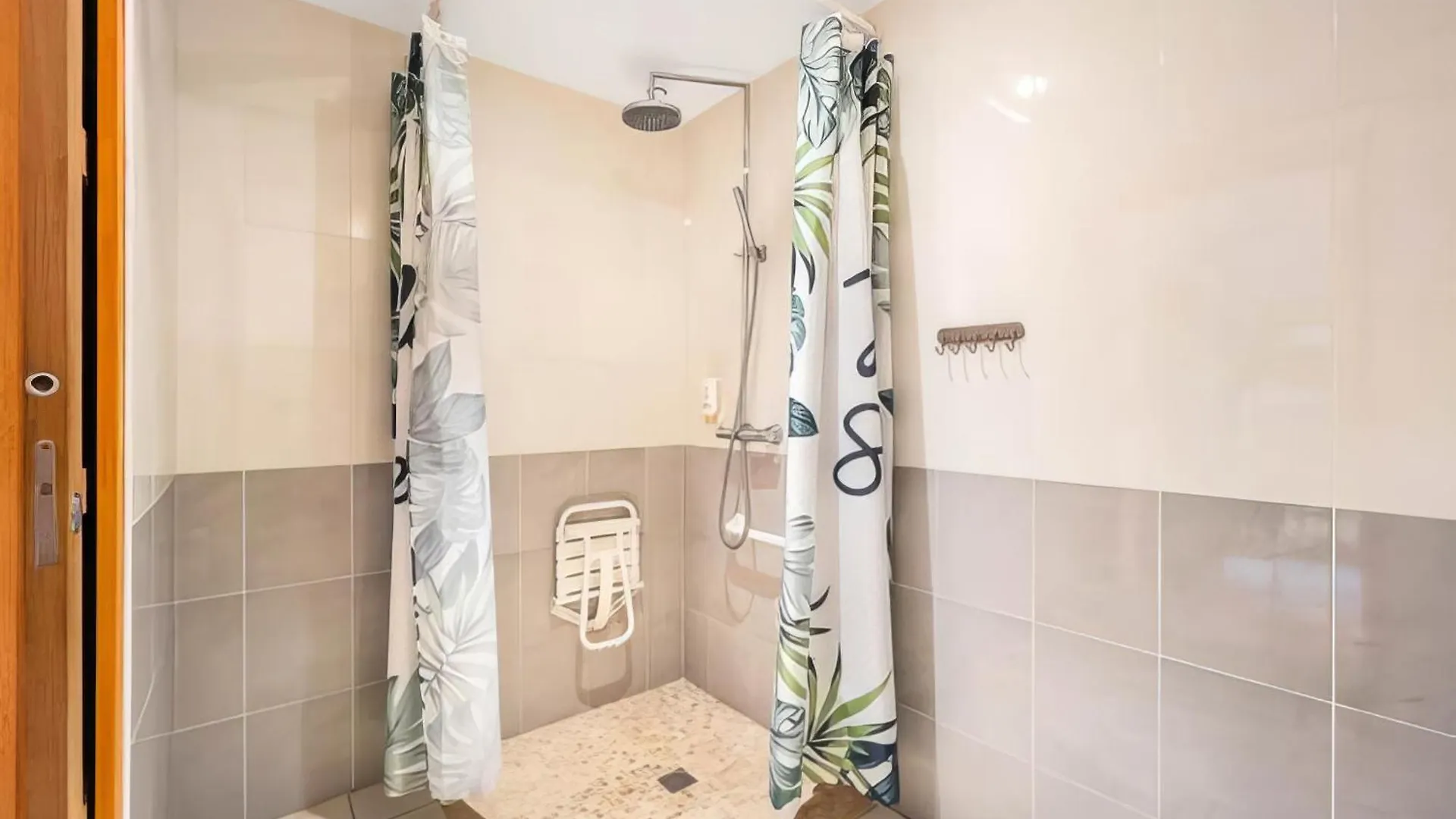 Bed and Breakfast Relais Saint Aubin Erquy Bed & Breakfast